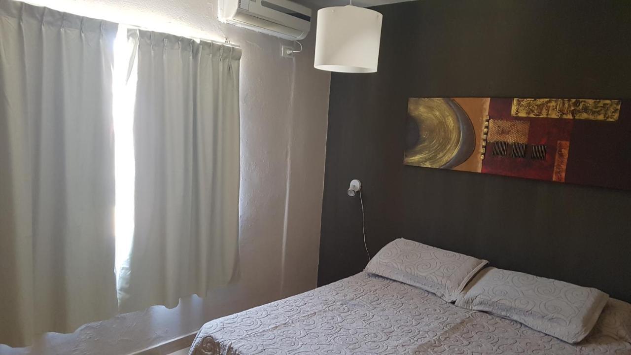 Castellnovo Hotel Вілья-Карлос-Пас Екстер'єр фото